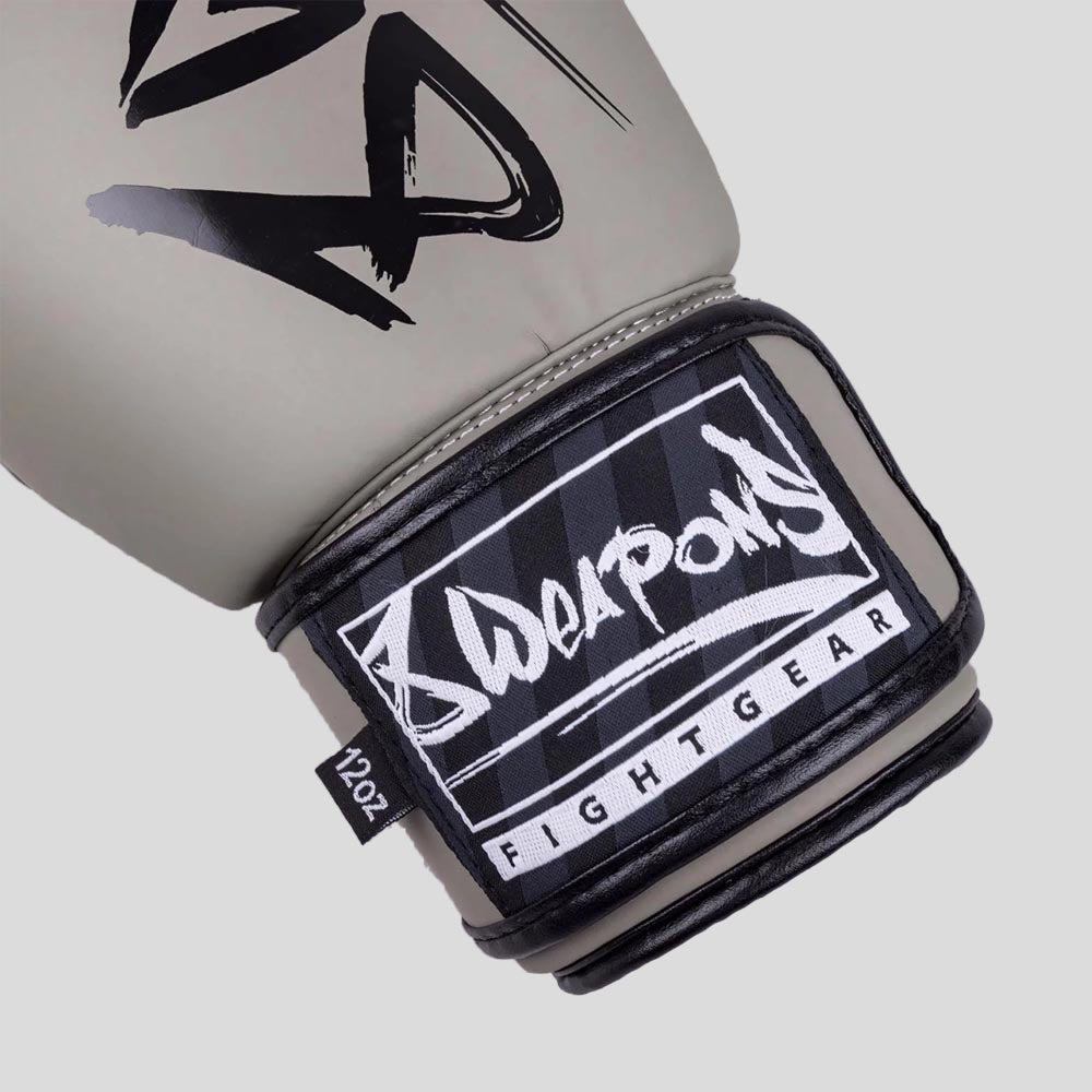 8 Weapons Unlimited 2.0 Boxing Gloves Sand/Black