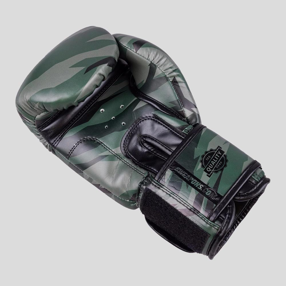 8 Weapons Unlimited 2.0 Boxing Gloves Woodland Camo