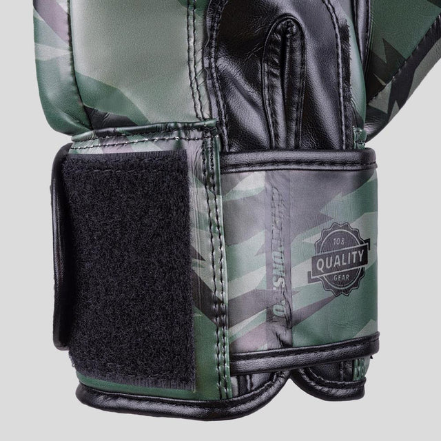 8 Weapons Unlimited 2.0 Boxing Gloves Woodland Camo