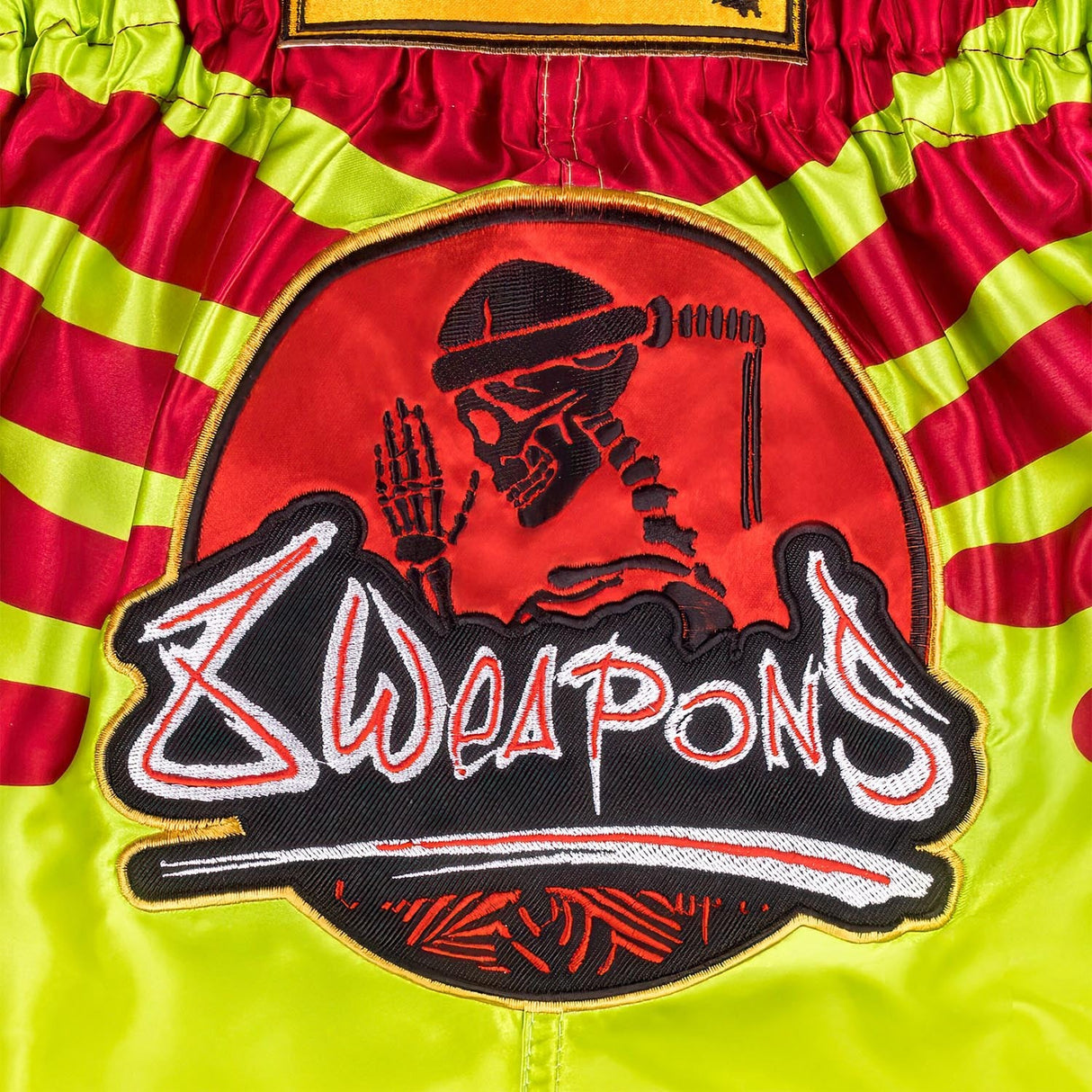 8 Weapons Jurassic Muay Thai Shorts Green - view 4