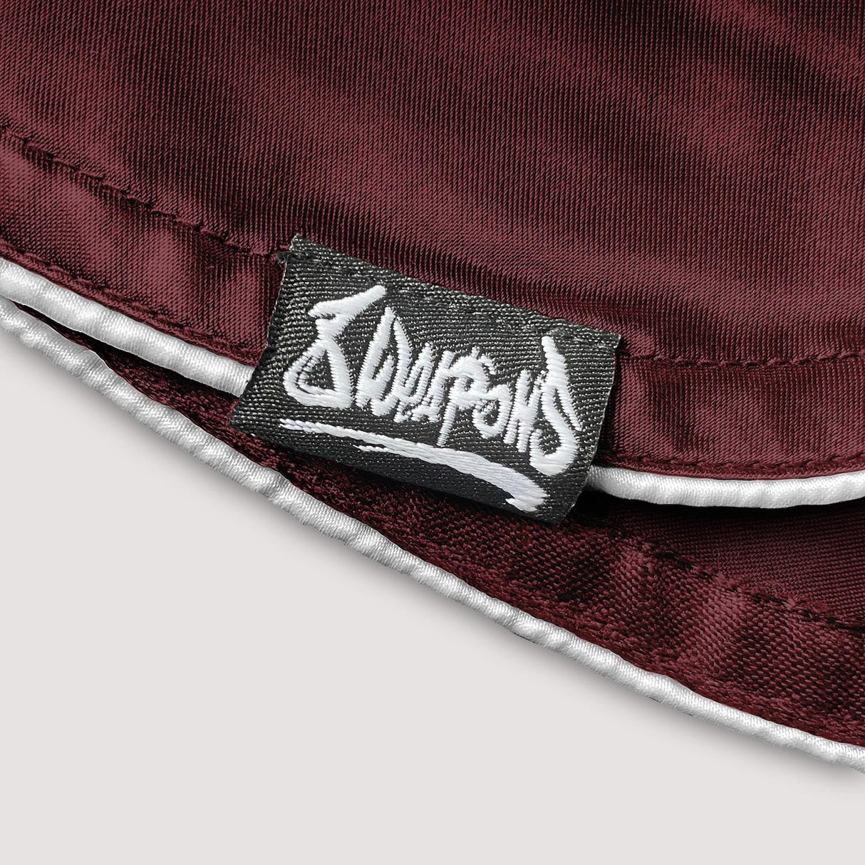8 Weapons Mongkol Muay Thai Shorts Wine Red - view 5