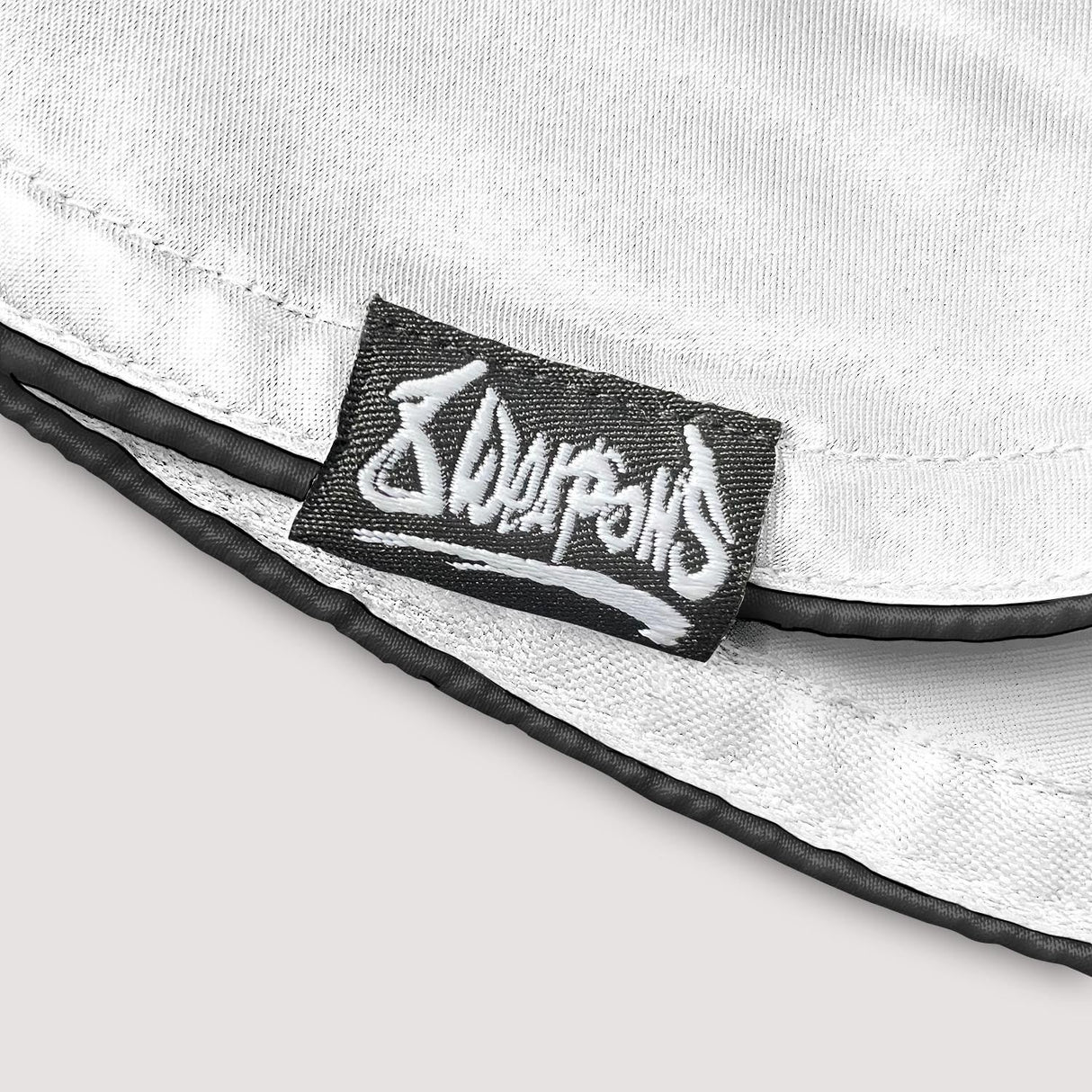 8 Weapons Mongkol Muay Thai Shorts White/Black - view 5