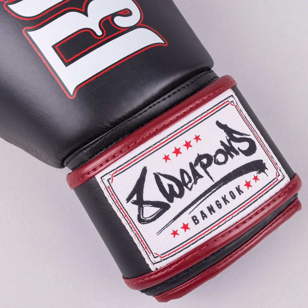 8 Weapons Bangkok Boxing Gloves Black/White - view 7