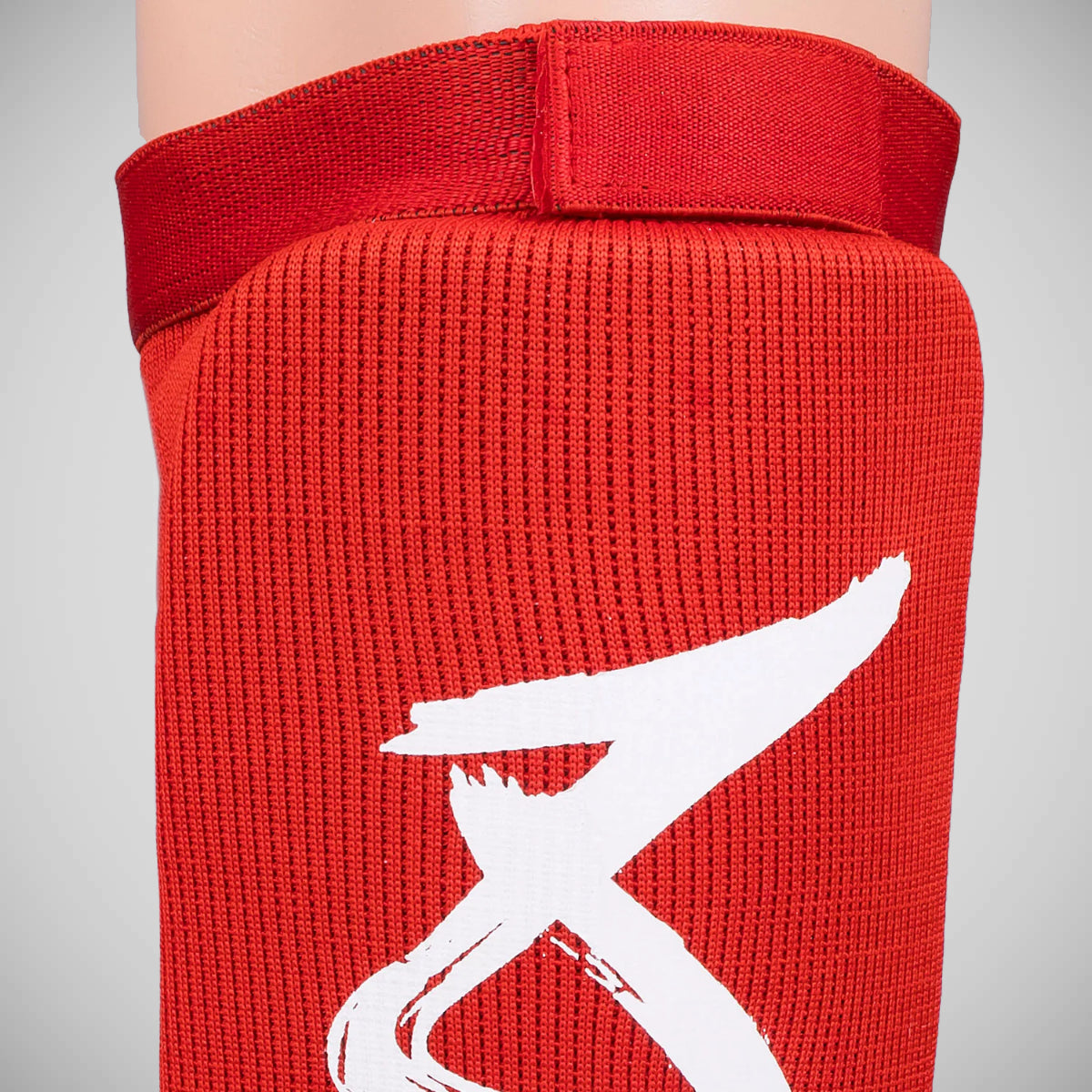 8 Weapons S8 Shin Guards Red