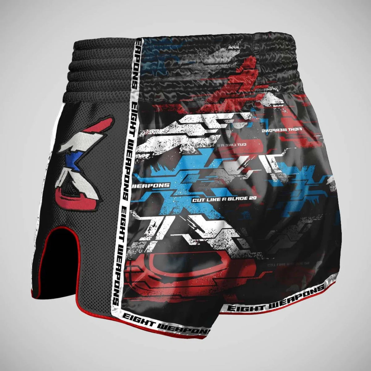 8 zbraní řezané jako čepel 2.0 Muay Thai Shorts Black