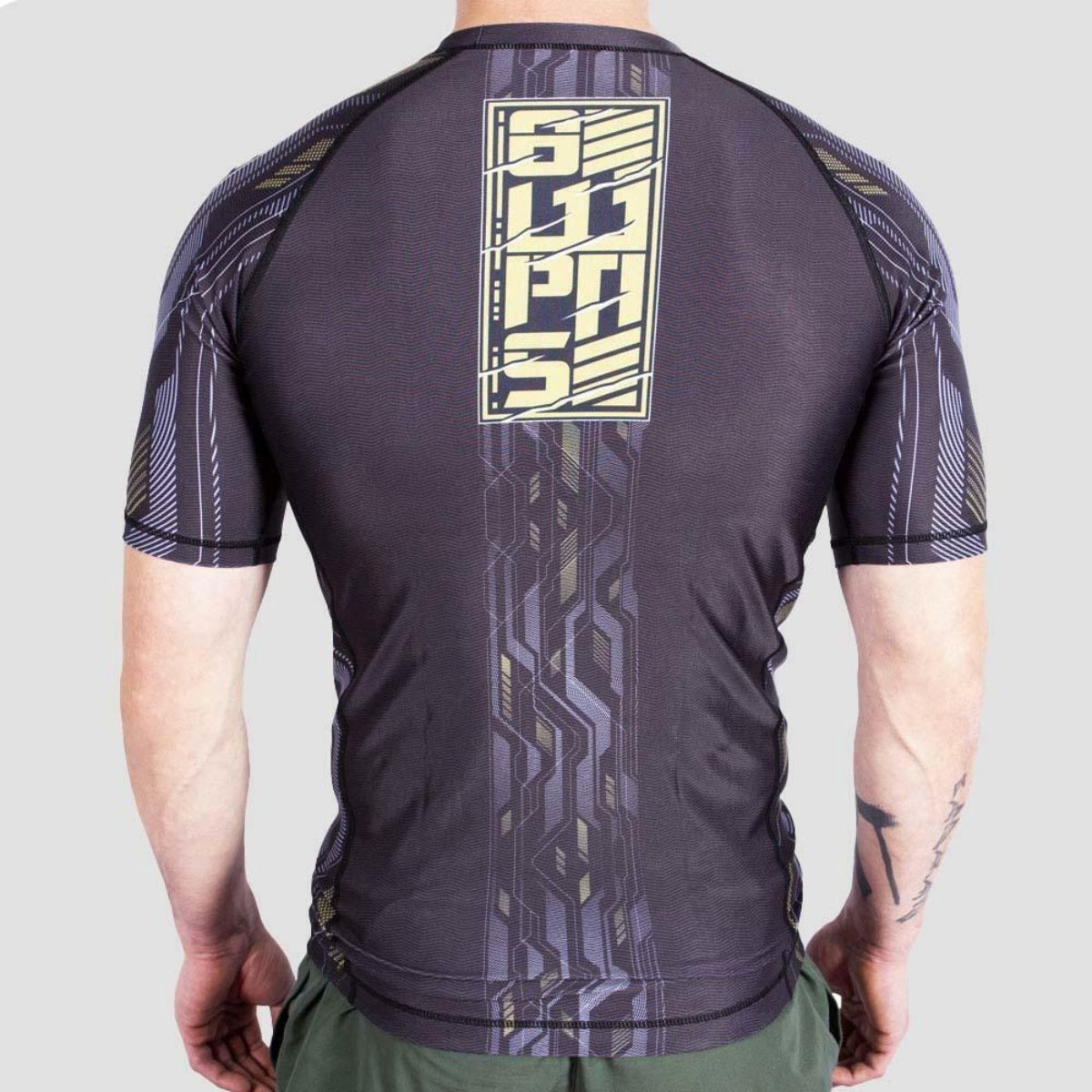 8 Оружия Samurai 2.0 Золотой короткий рукав сып