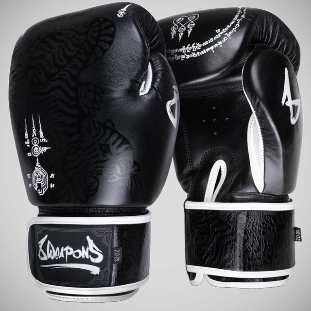 8 Weapons Sak Yant Big Tiger Boxing Gloves Black/Black