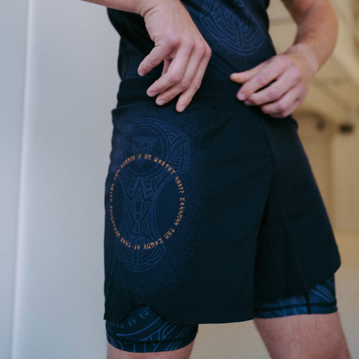 Fumetsu mjolnir подвійний шар бойові шорти чорний/бронза