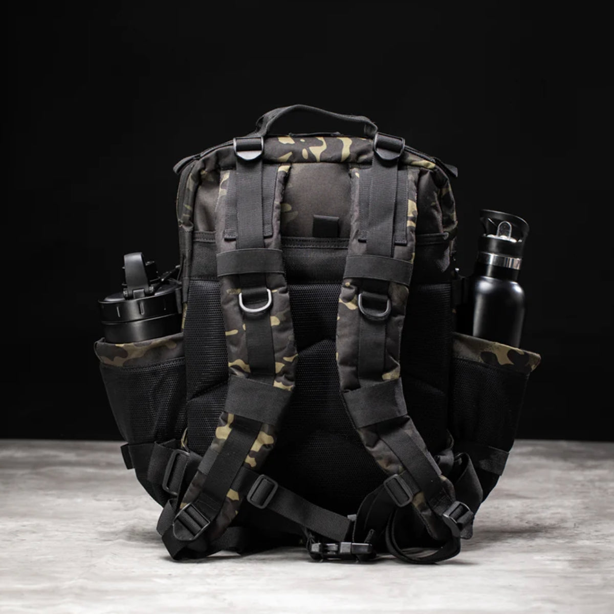 Construit pentru sportivi mici rucsac de rucsac negru camo