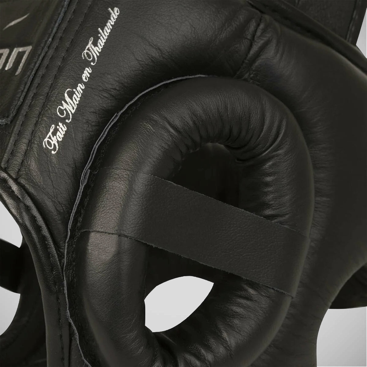 Elion Paris Full Face Heard Black