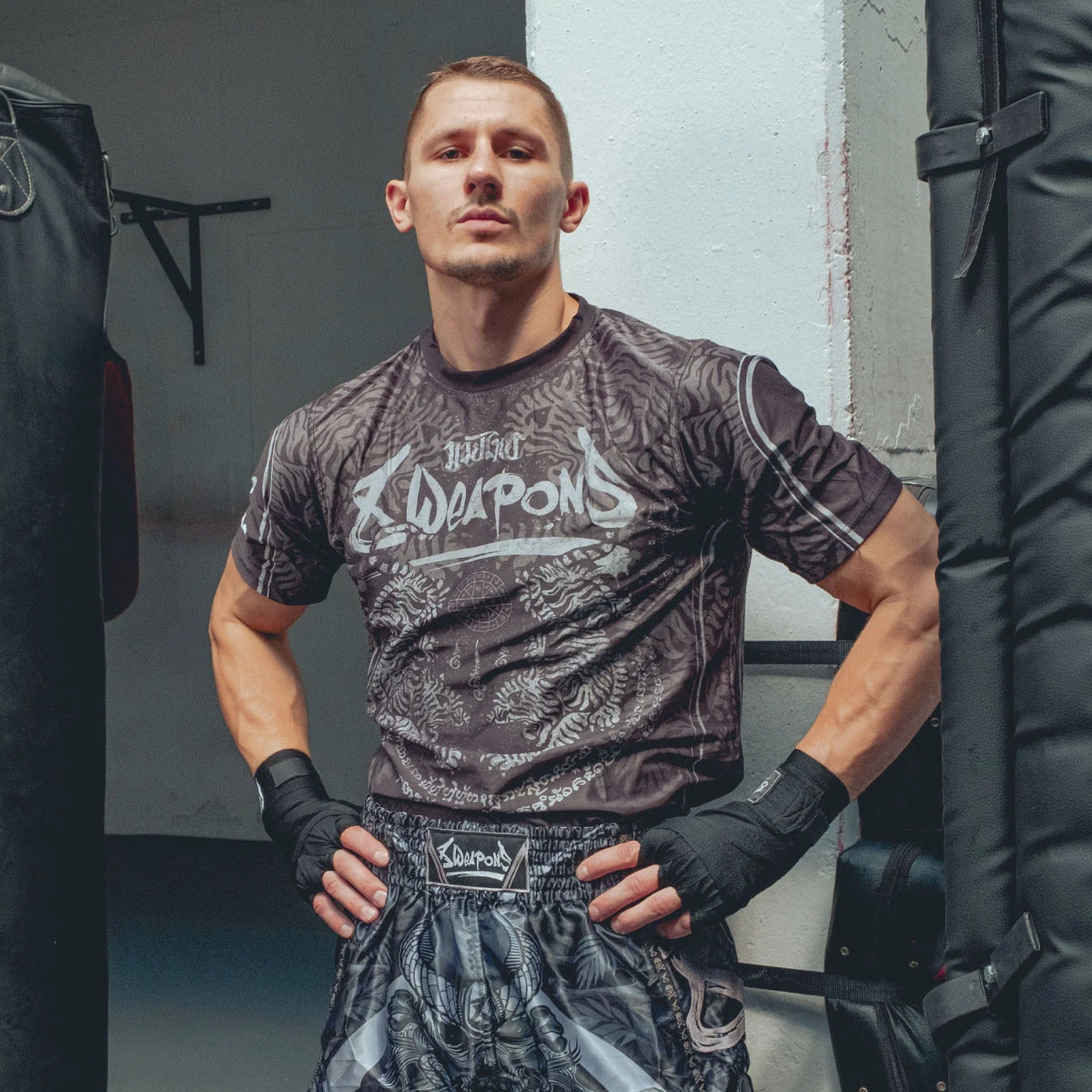 8 Weapons Tiger Yant funktionales T-Shirt schwarz/grau