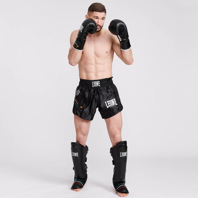 Leone Flag Boxing Gloves Black