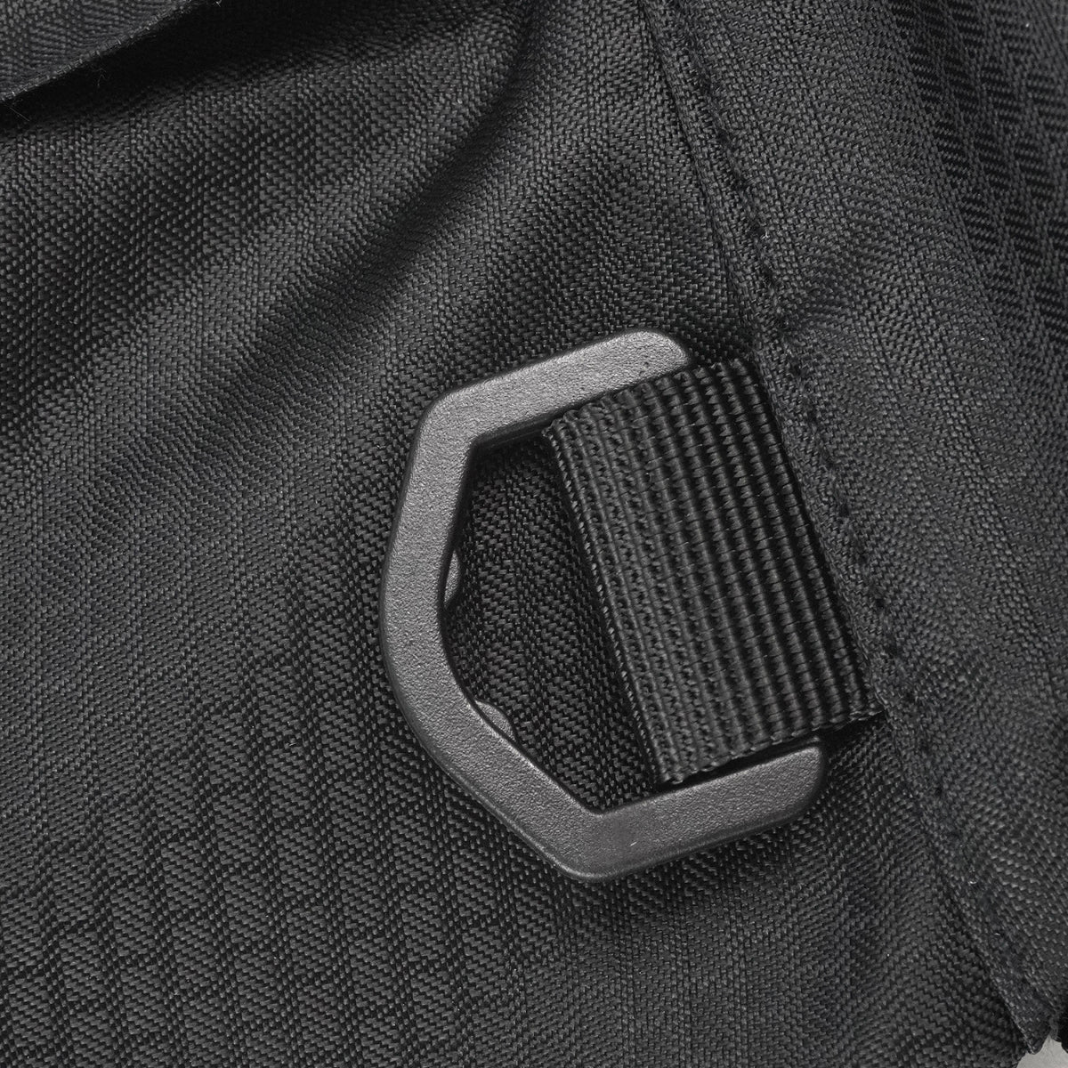 Manto System XXL Crossbody Bag Black