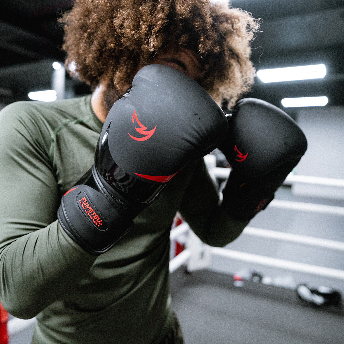 Fumetsu Ghost S3 MMA Sparring Handschuhe Schwarz/Weiß