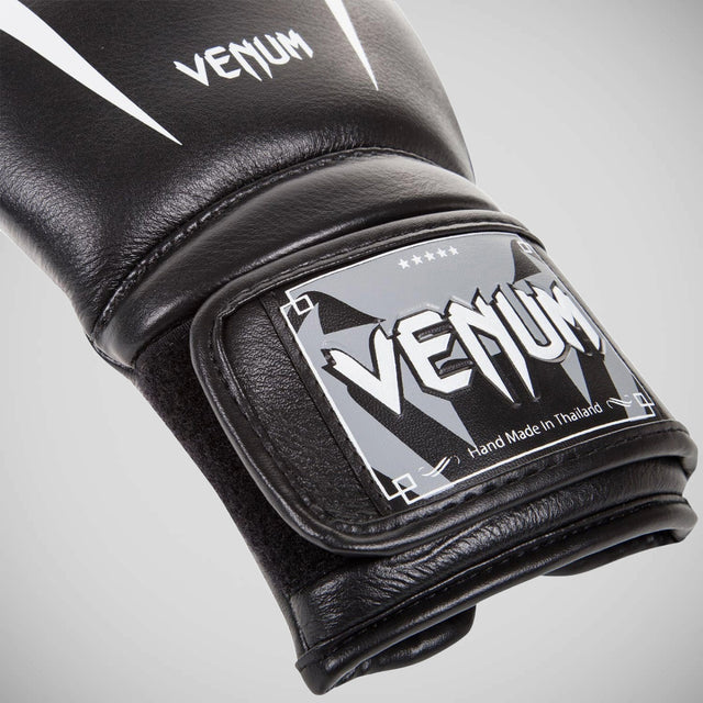 Venum Giant 3.0 Boxing Gloves Black/White