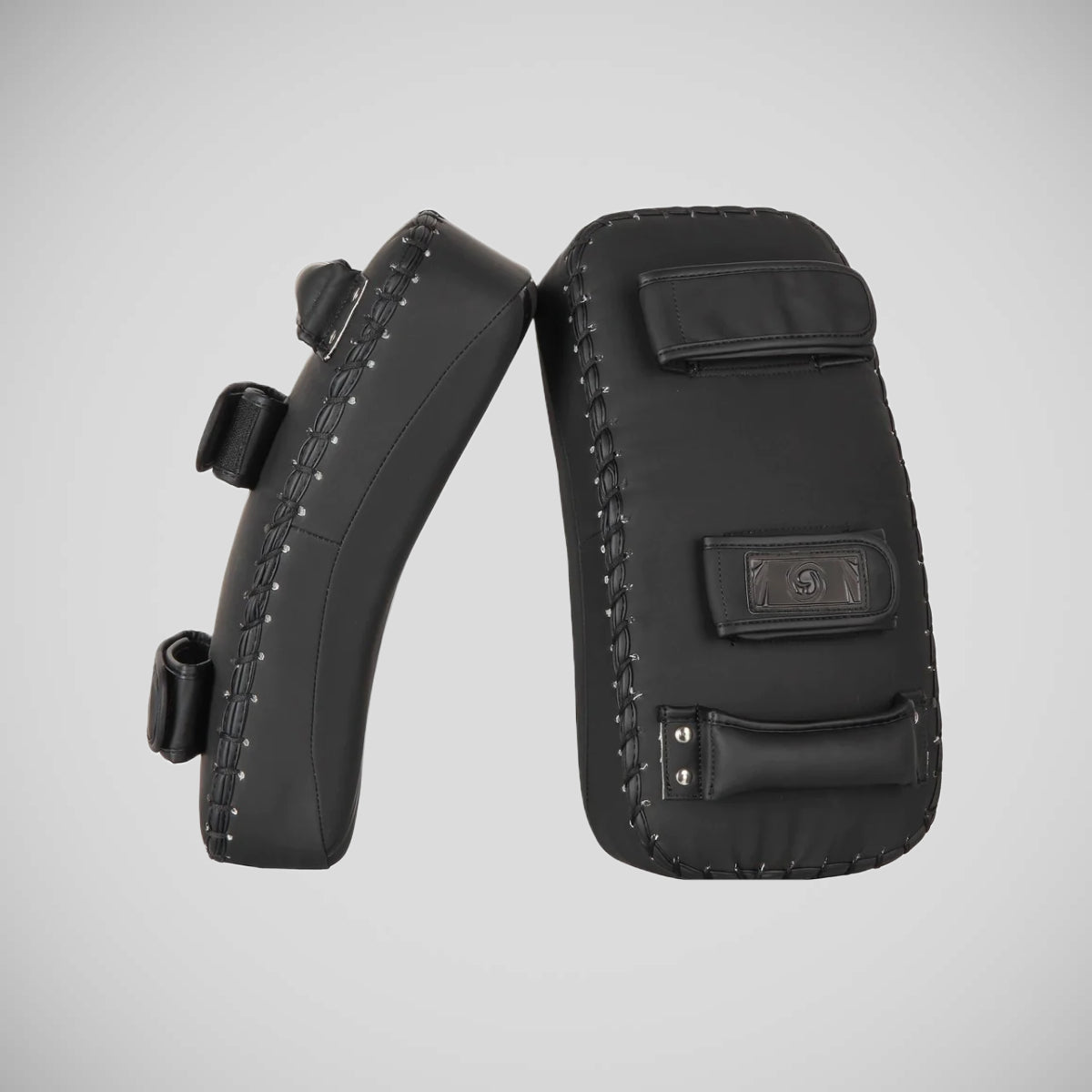 Bytomic Axis V2 Curved Thai Pads Black/Black