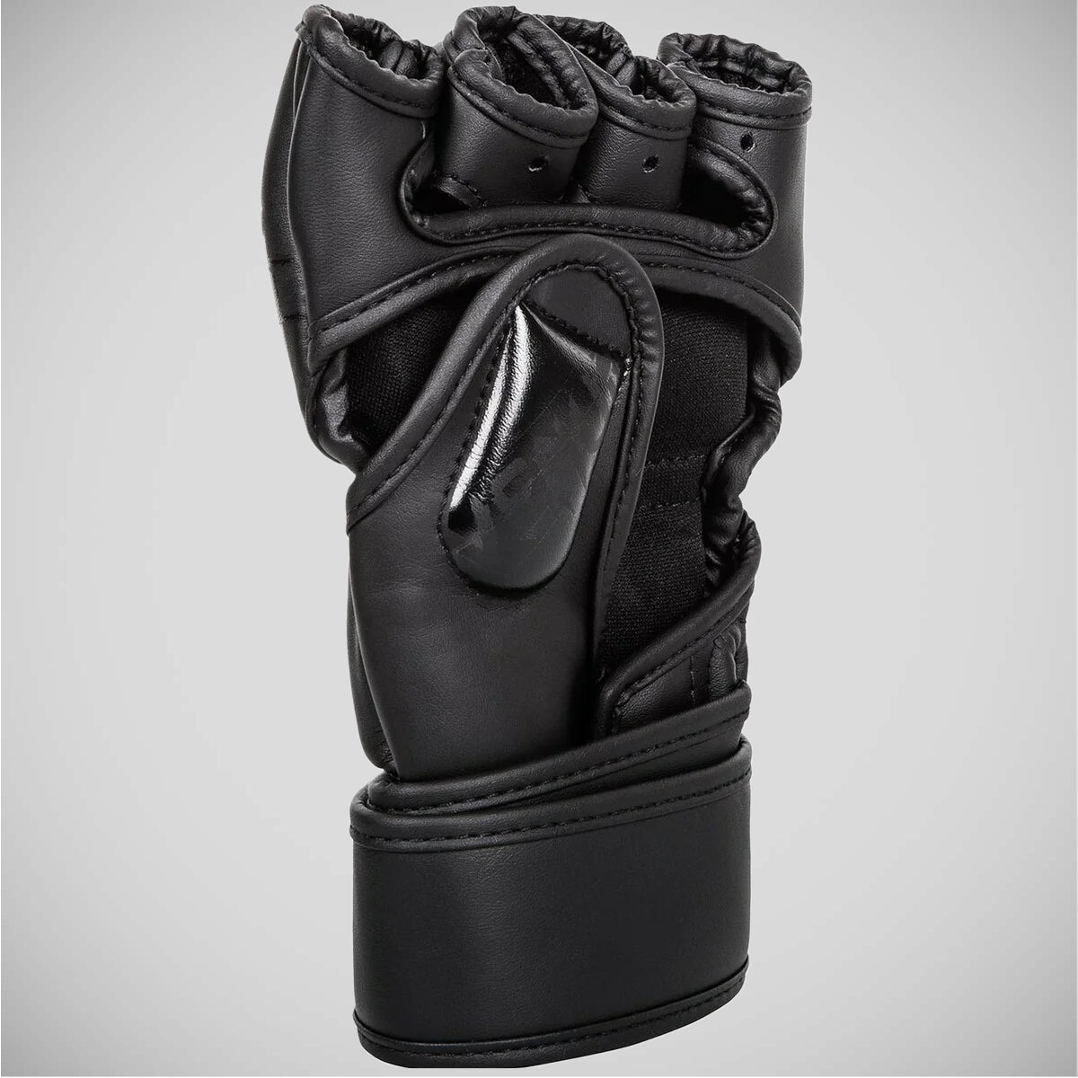 Venum Undisputed 2.0 Leather MMA Fight Gloves Black/Black