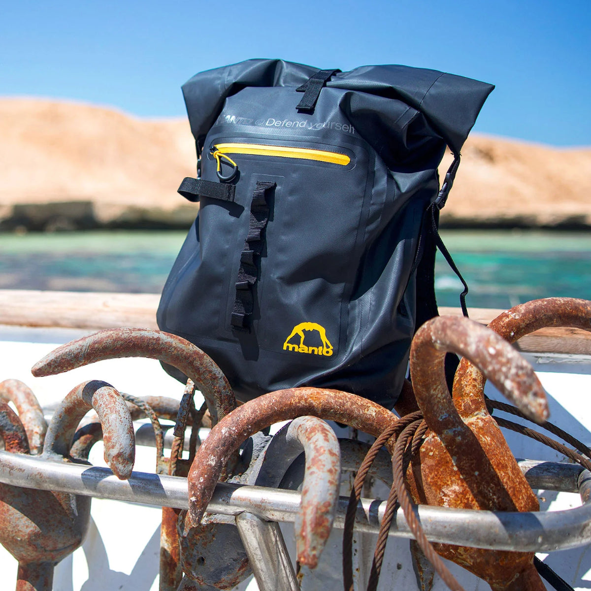 Manto New York Roll Top Back Pack Black