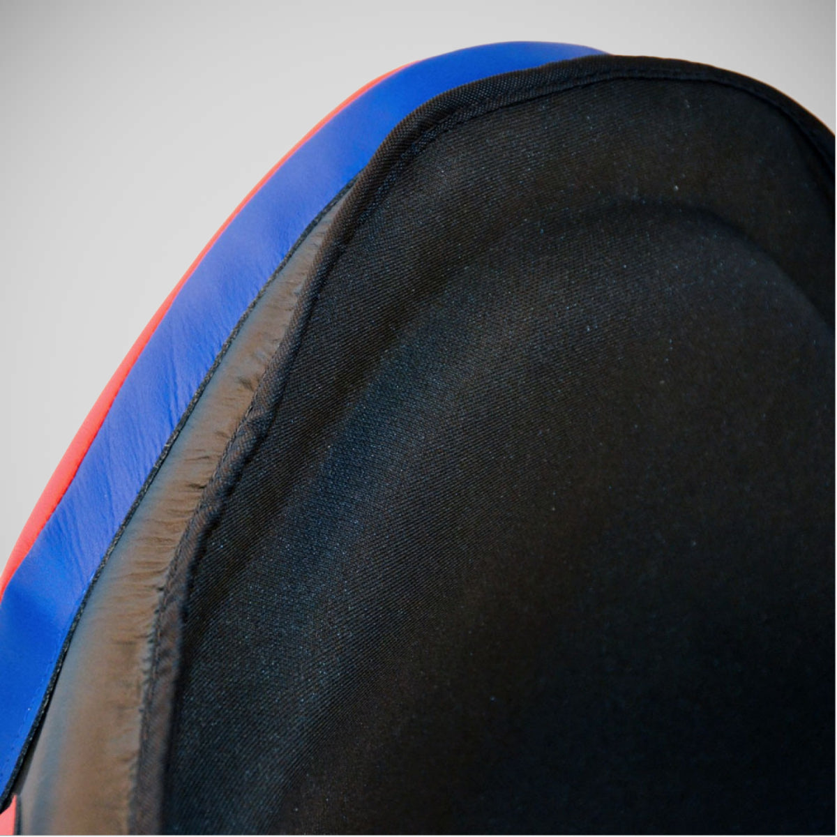 Fairtex BPV3 Microfiber Belly Pad Black/Red