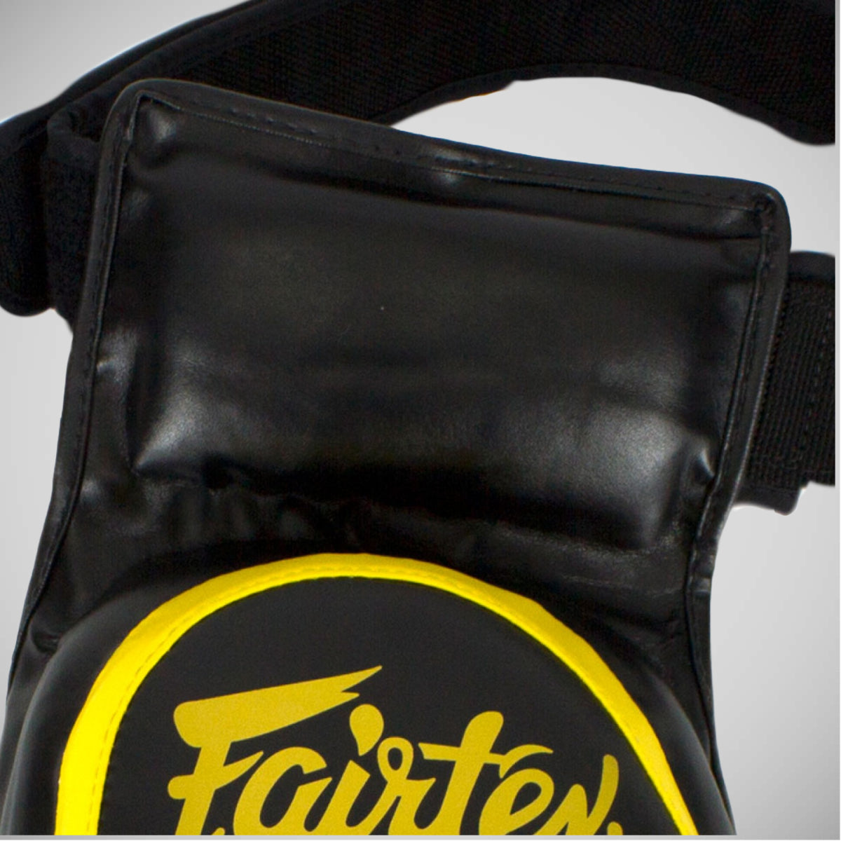 Fairtex TP4 Lightweight Thigh Pads Black/Yellow