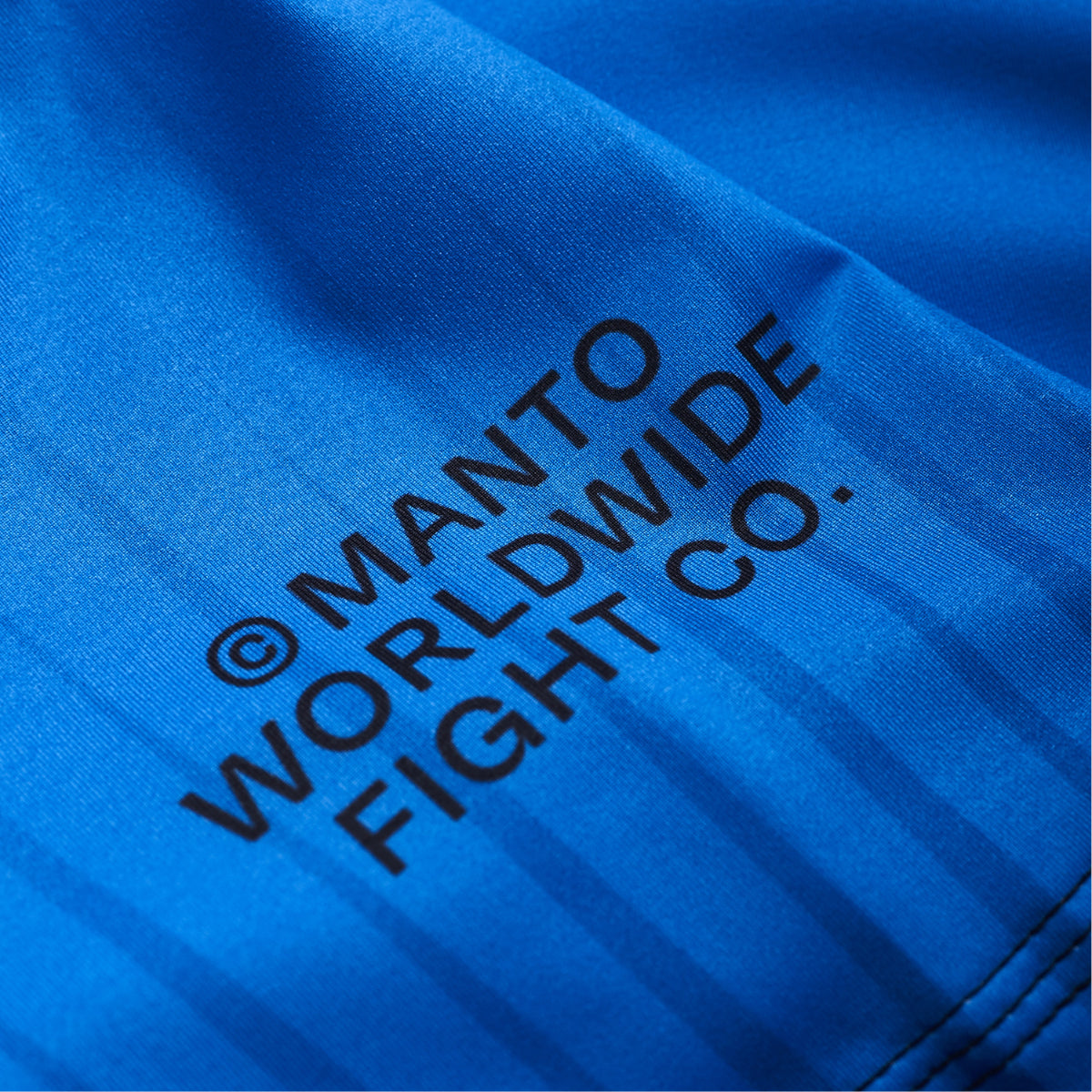 मंटो ने रैश गार्ड ब्लू को रैंक किया