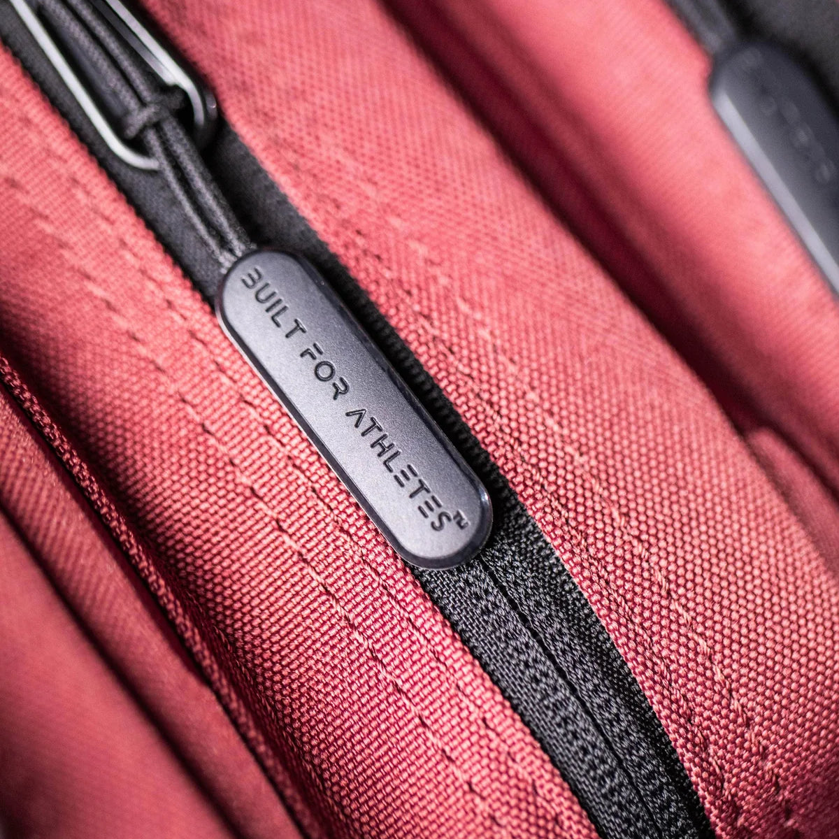 Bygget for idrettsutøvere store treningsstudioer Burgundy