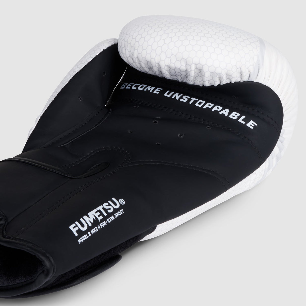 Fumetsu Ghost Mk2 Mănuși de box Alb