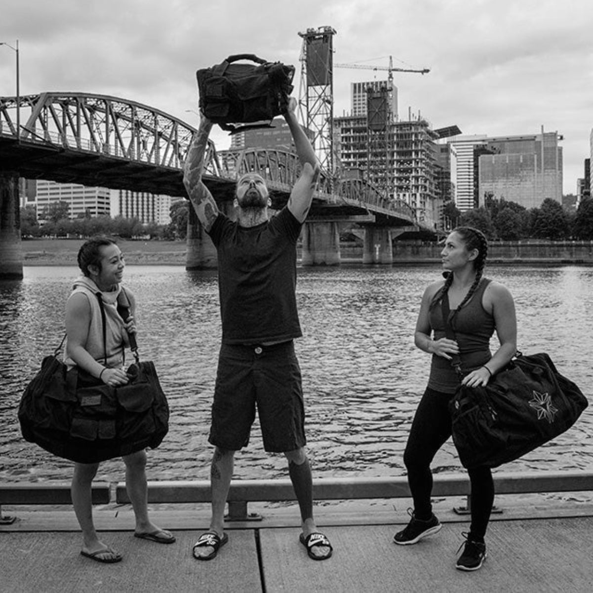 Datsusara Hanf 29L Gearbeutel Schwarz