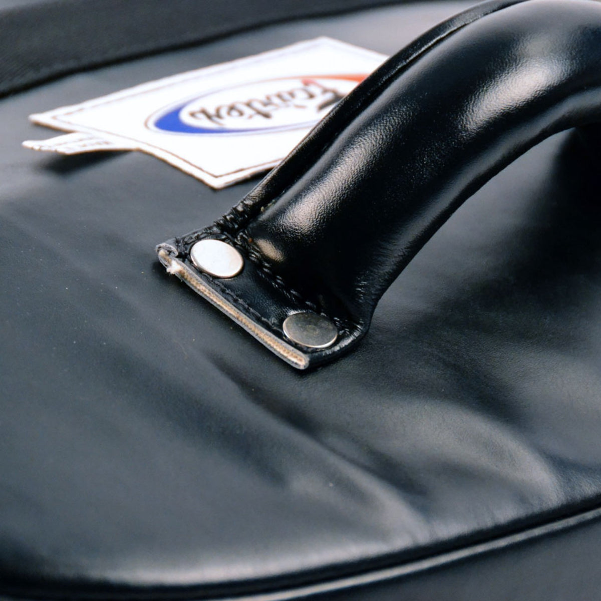 Fairtex FS3 درع منحني