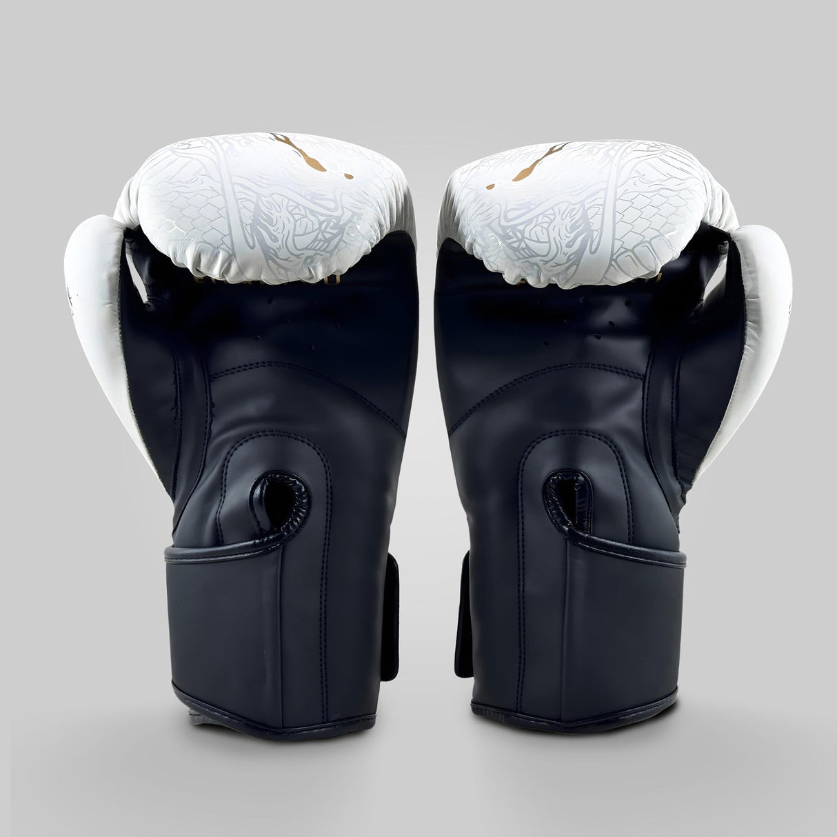 Fumetsu Dragon Slayer Boxing Gloves White/Black/Gold