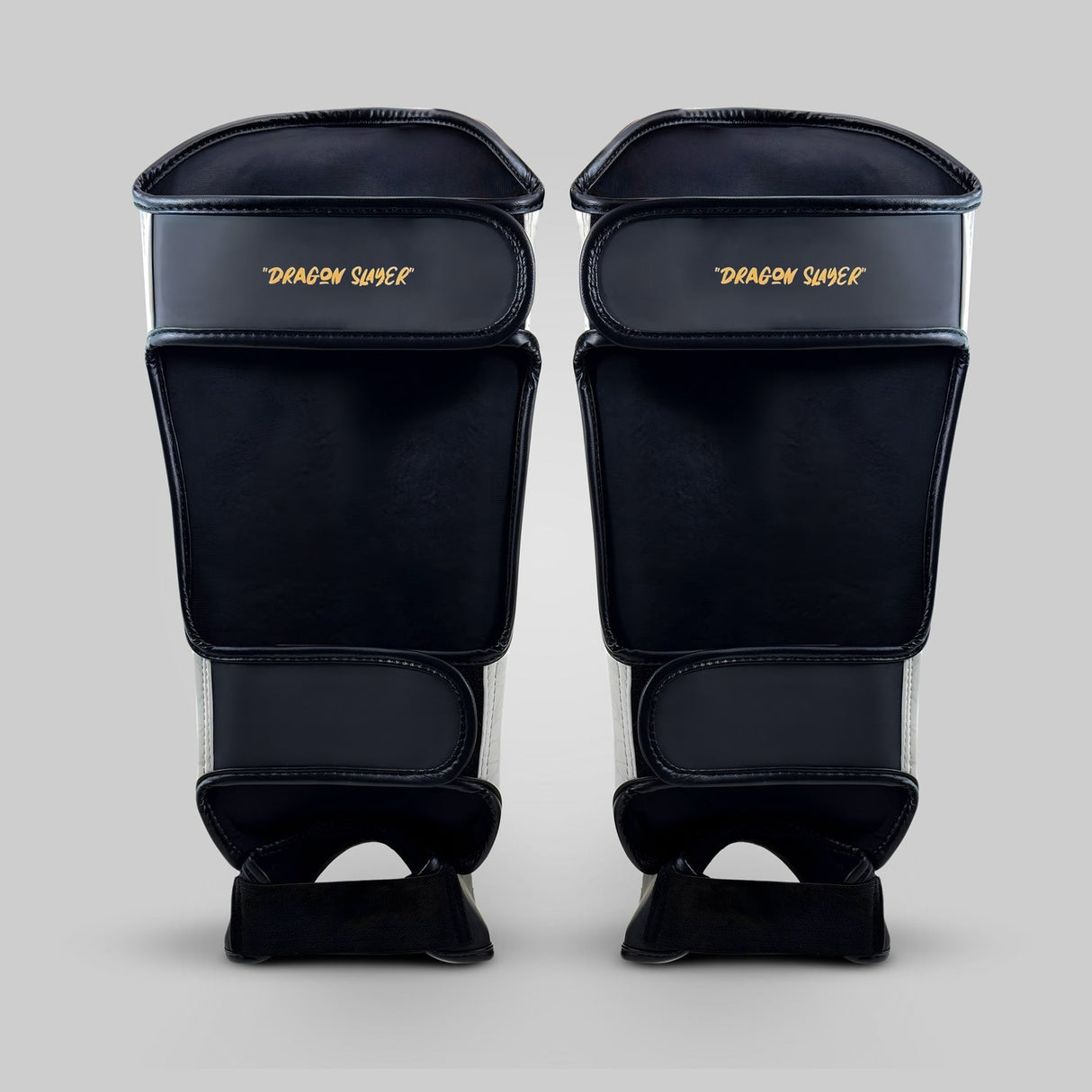 Fumetsu Dragon Slayer Shin Guards Weiß/Schwarz/Gold