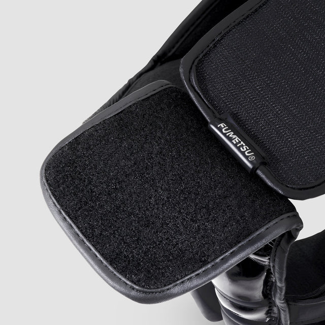 Fumetsu Ghost S3 Head Guard Black/White