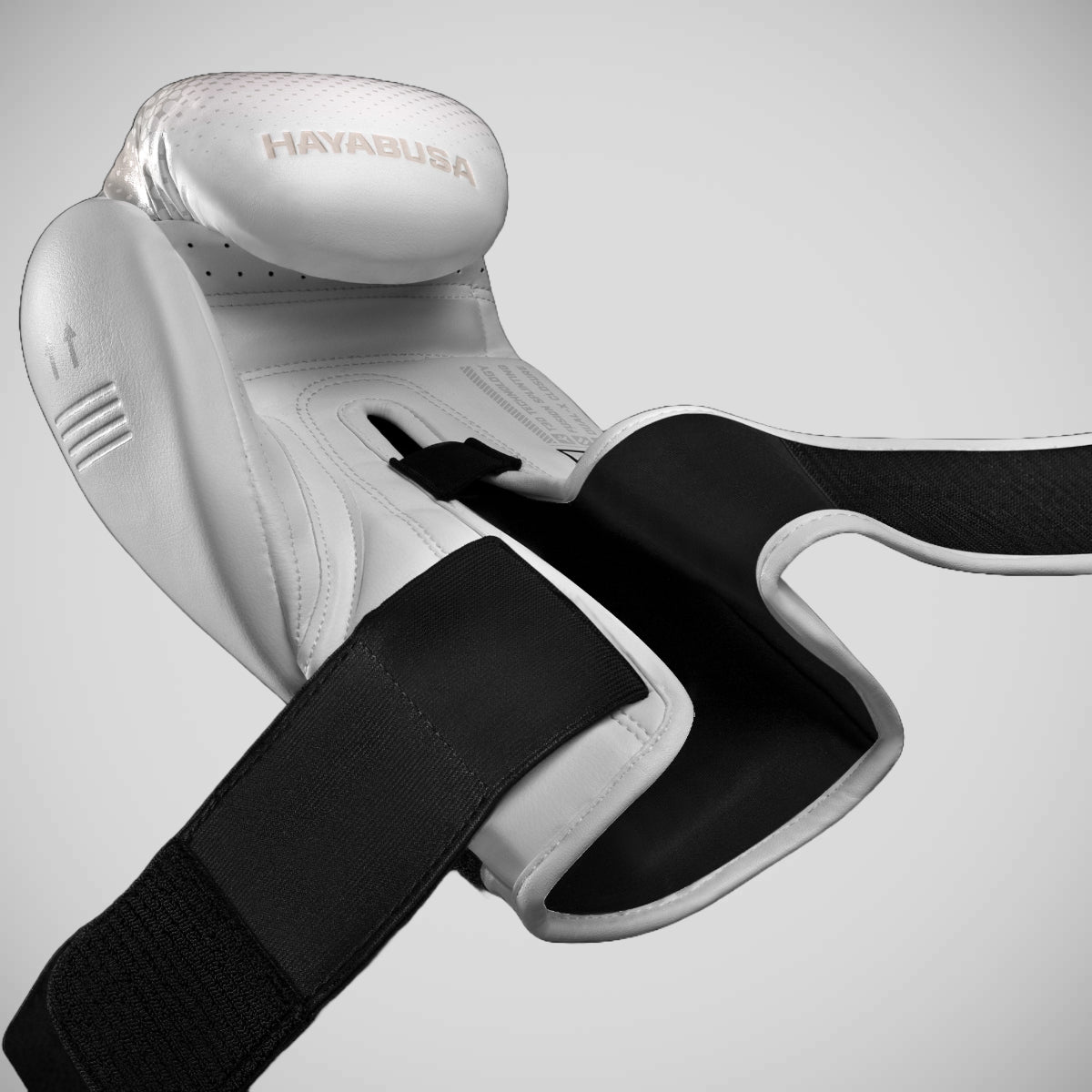 Hayabusa T3d Boxhandschuhe Elfenbein Weiß