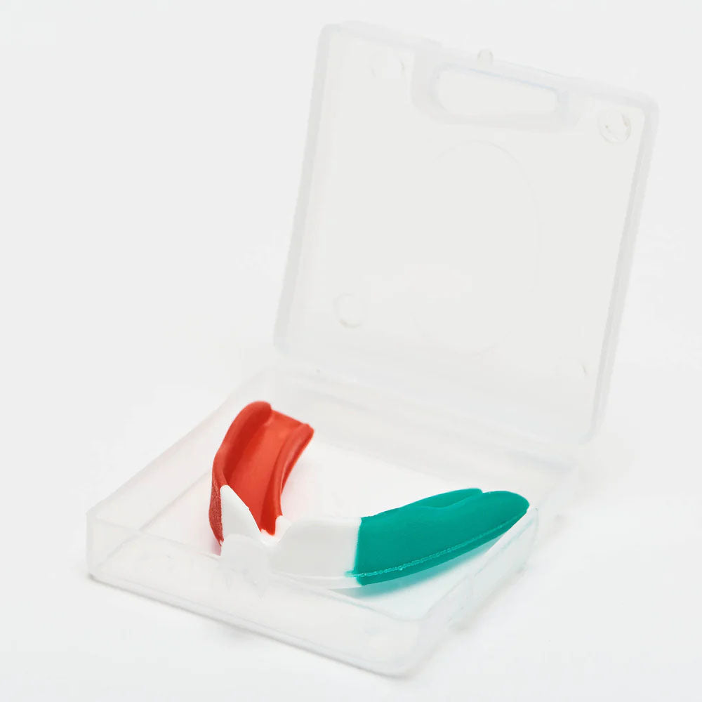 Leone JR Titan Mouth Guard White/Red/Green