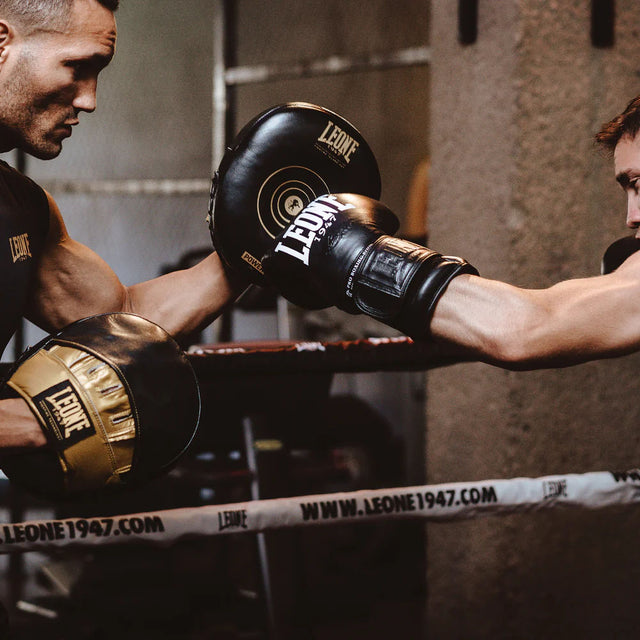 Leone Power Line Rounded Punch Mitts Black