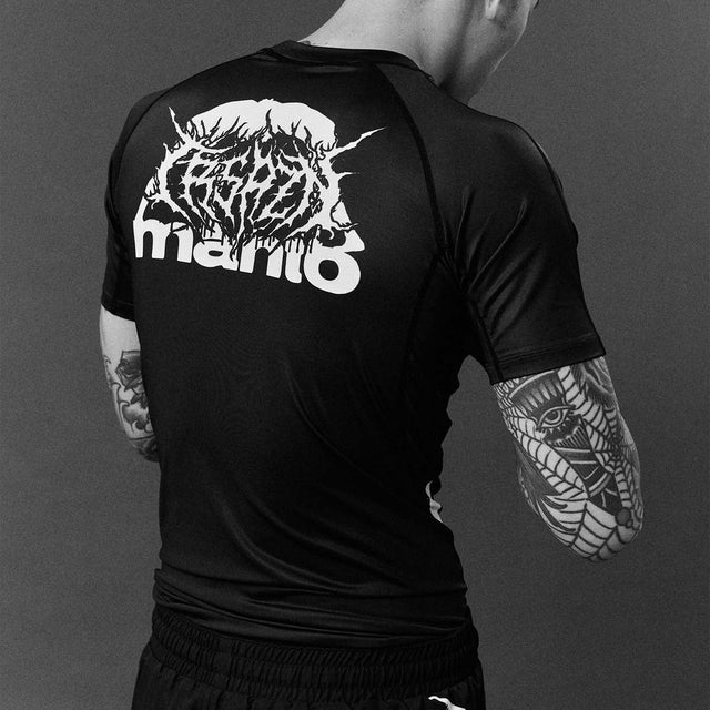 Manto Treasure Zone Rash Guard Black