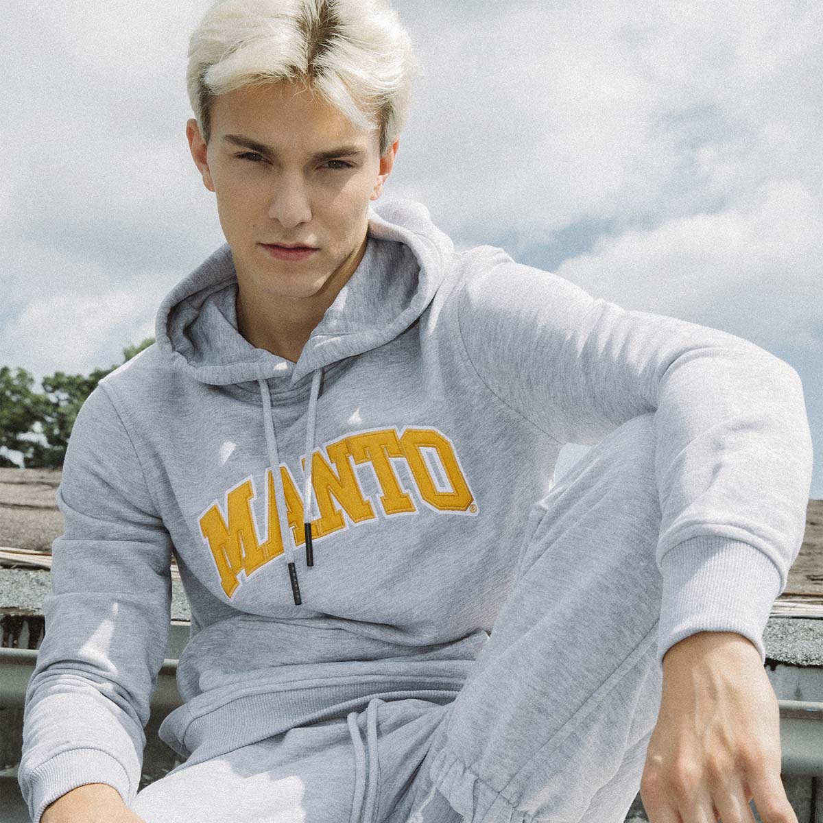Manto Varsity Hoodie grau