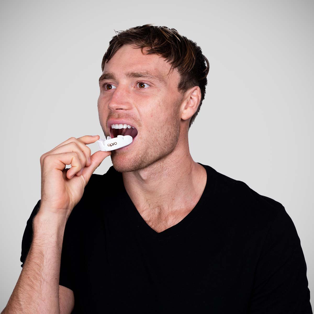 OPRO Bronze Selbstanpassende Mundschutz weiß