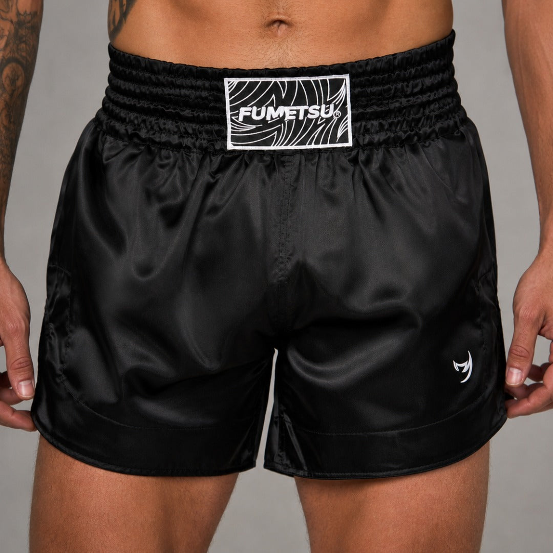 Fumetsu oorsprong Muay Thai shorts zwart