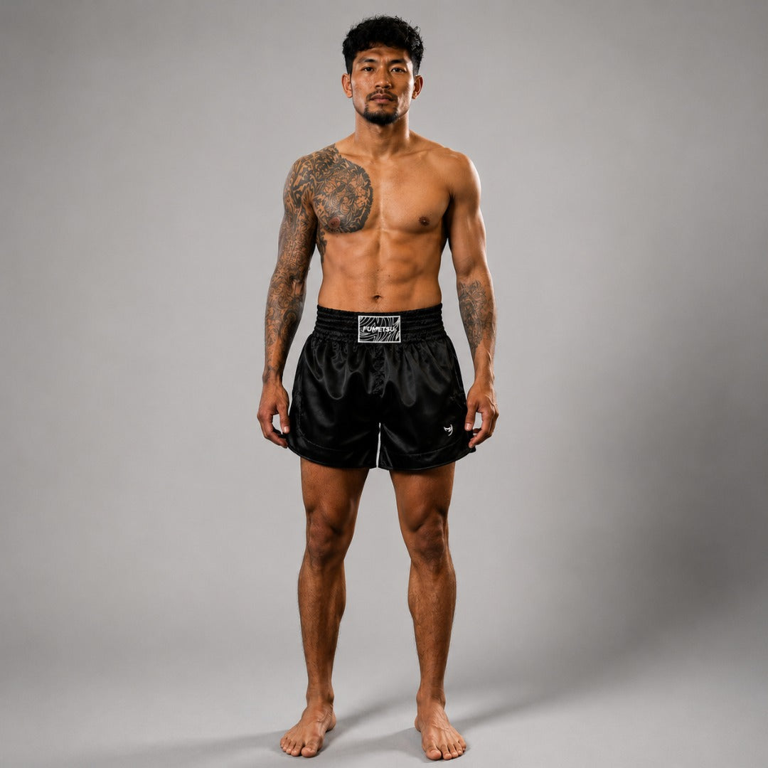 Fumetsu oorsprong Muay Thai shorts zwart