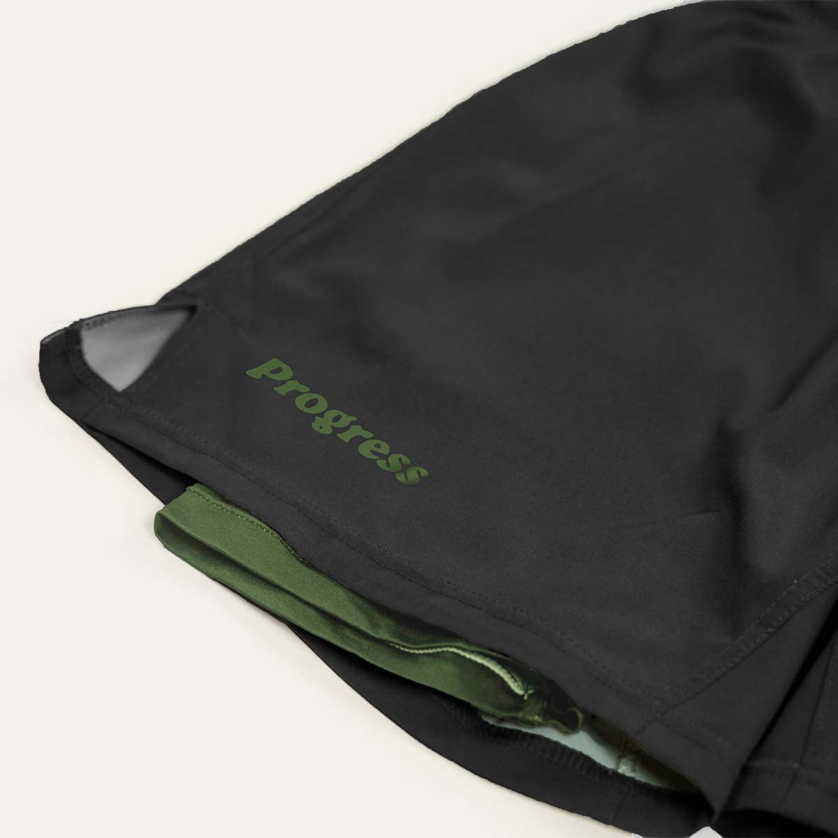Progress Academy+ shorts híbridos pretos