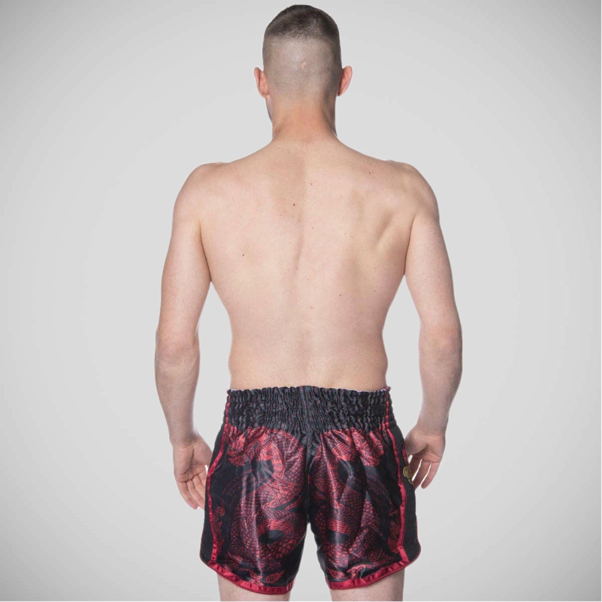 8 våpen Naga Super Mesh Muay Thai Shorts Red