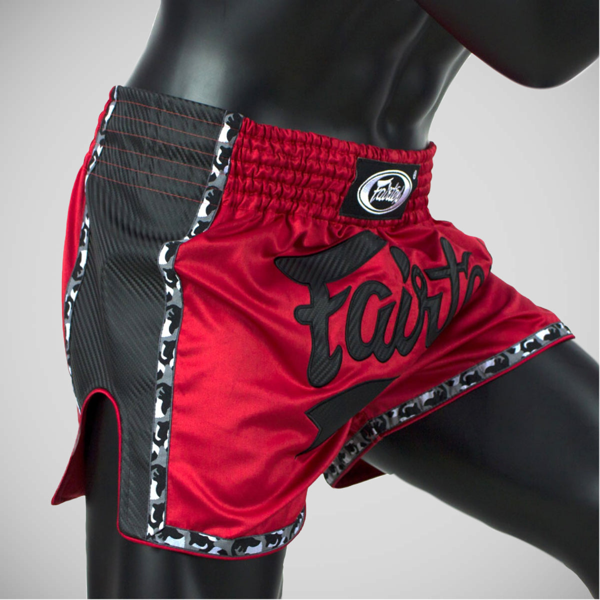 Fairtex BS1703 Slim Cut Muay Thai Shorts Vermelho/Preto