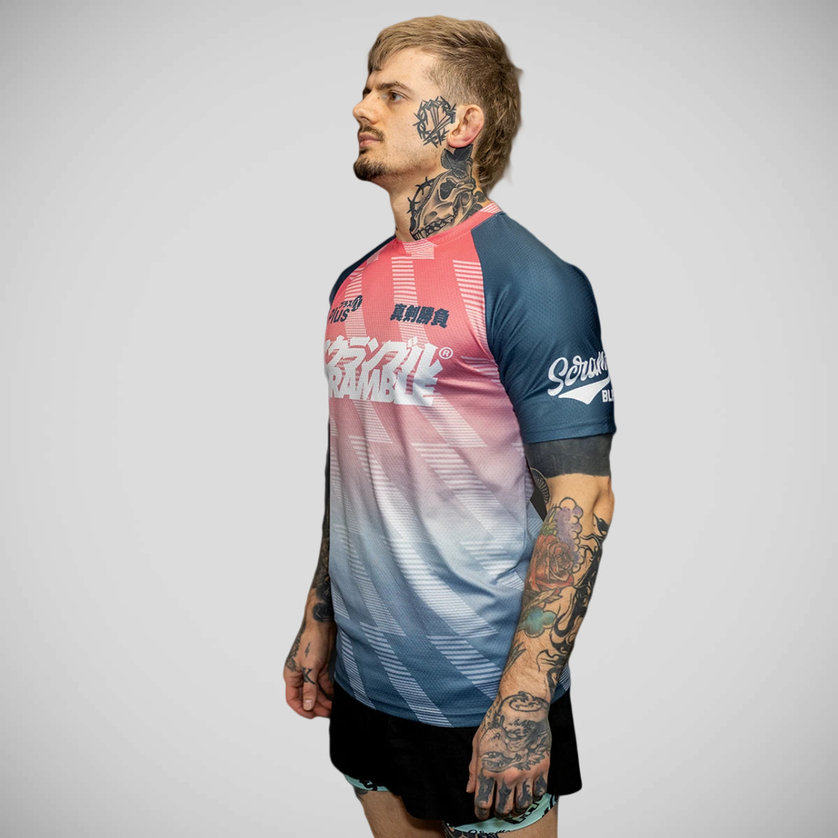 Сутичка дорай тренувань топ -червоного кольору