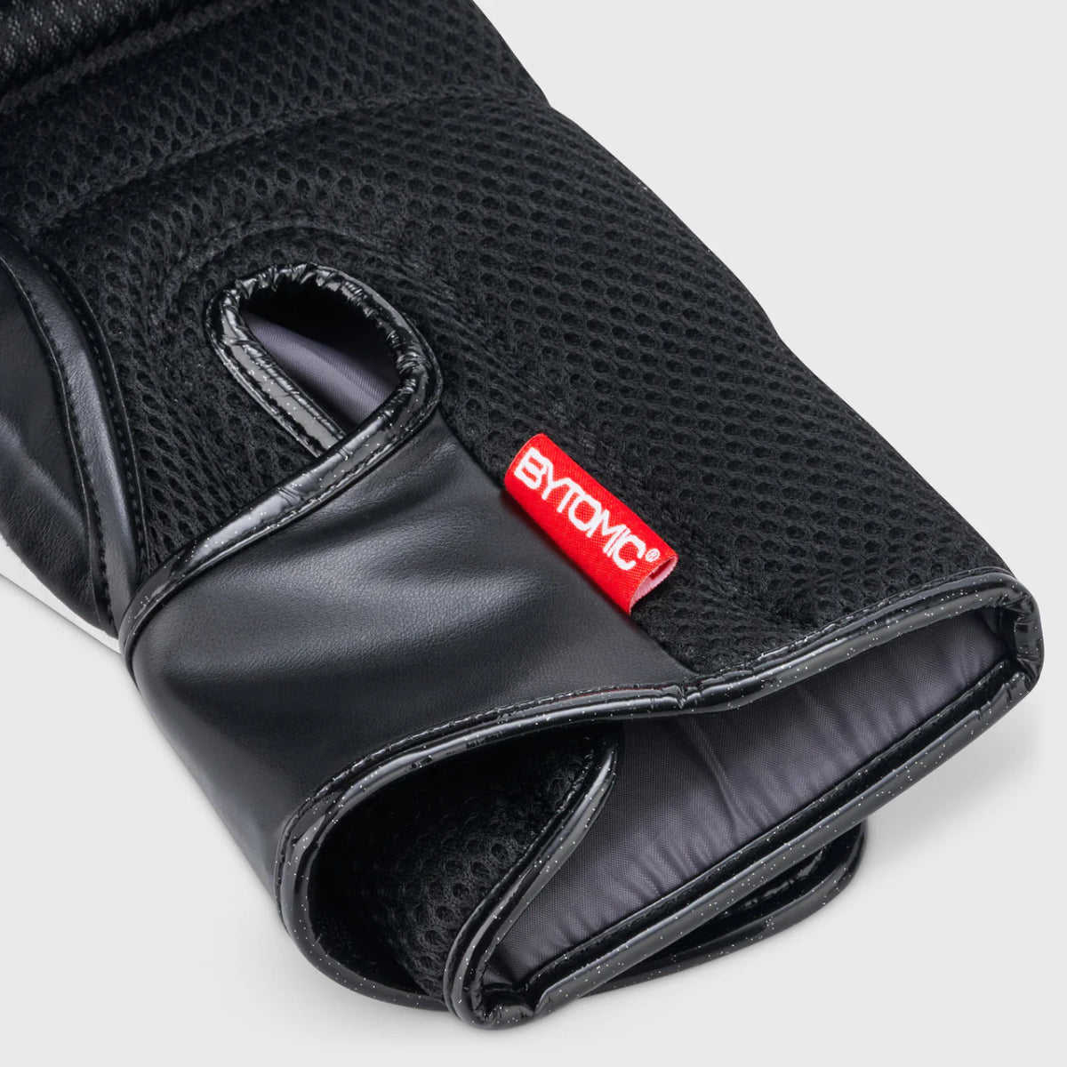 Bytomic Red Label Damen Boxhandschuhe funkeln schwarz/weiß