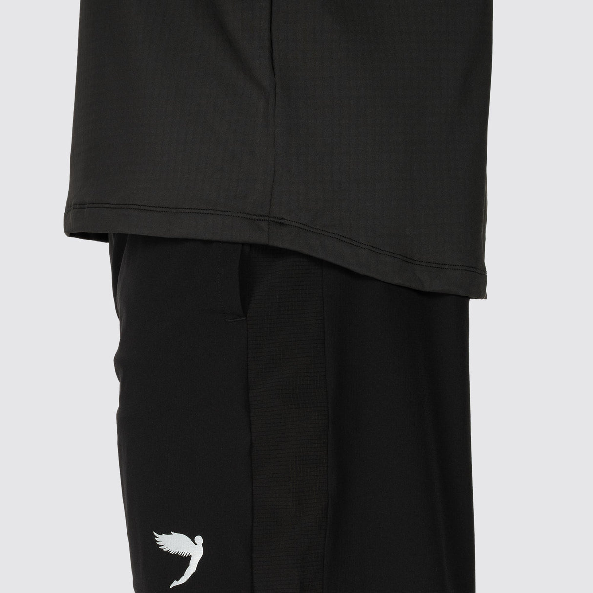 Fly Tempo 1/4 Zip Light Weight Running Top Black