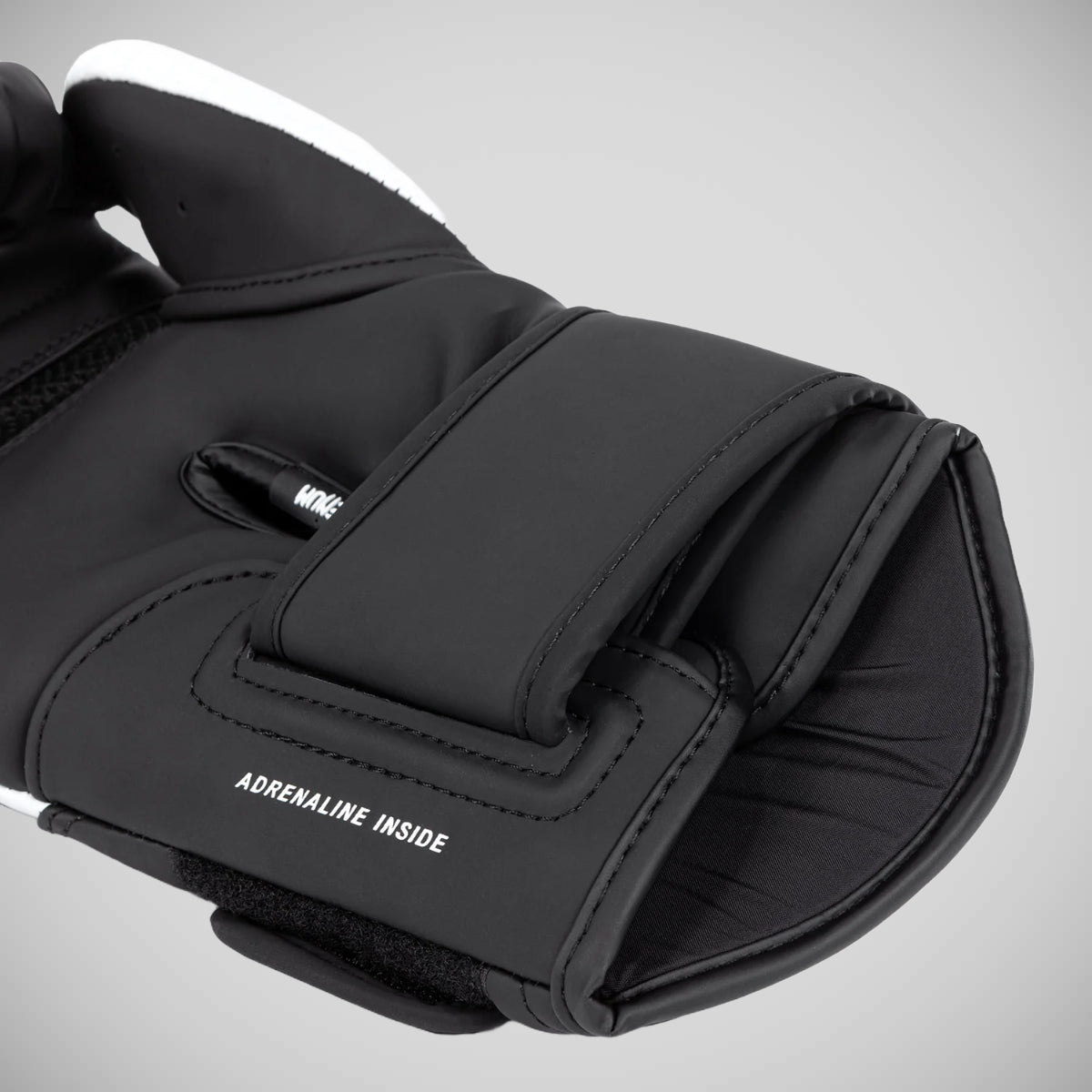 Venum Challenger 4.0 boksehansker svart/hvitt