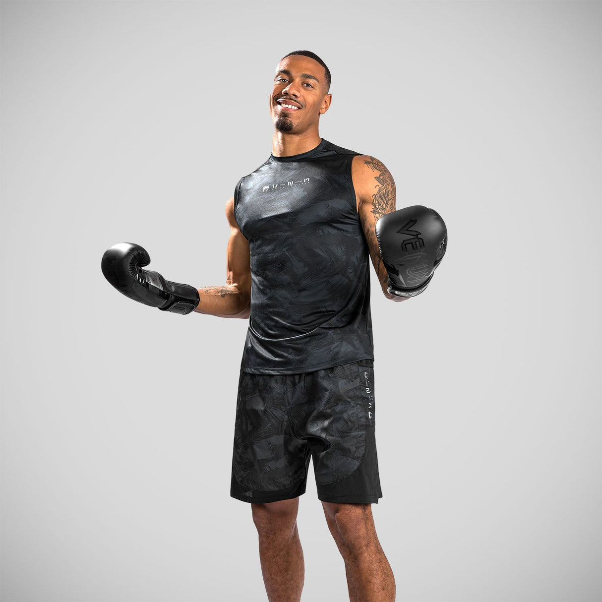 Venum Elektronen 3.0 Trocken -Tech -Tank -Top schwarz