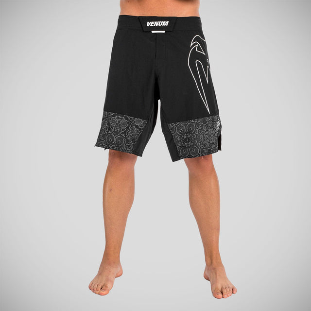 Venum Light 4.0 Fight Shorts Black/White