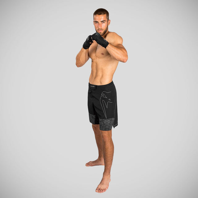 Venum Light 4.0 Reflective Fight Shorts Black/Black